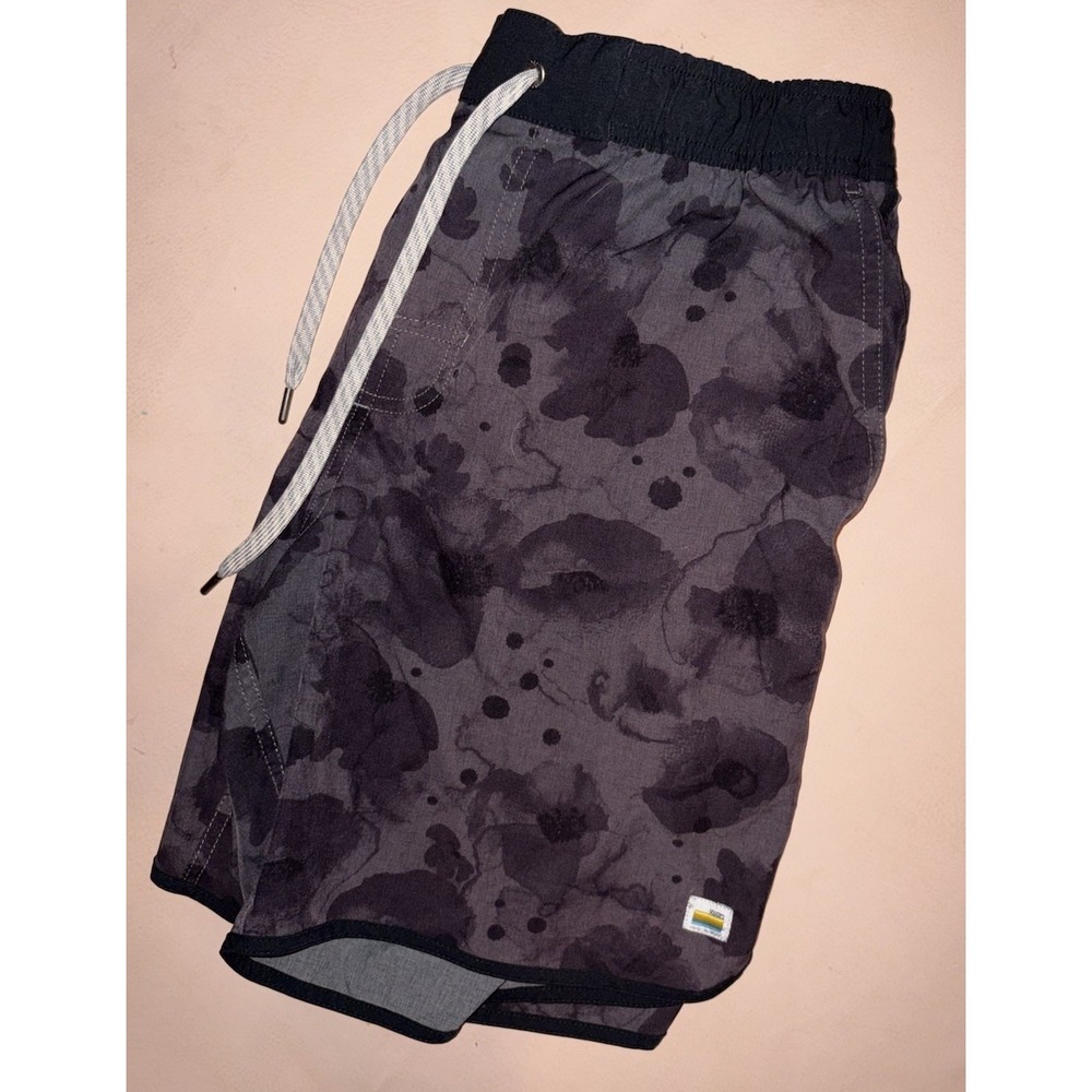 Vuori Banks Shorts Small Floral Black Gray Print Performance Swim Casual Hybrid